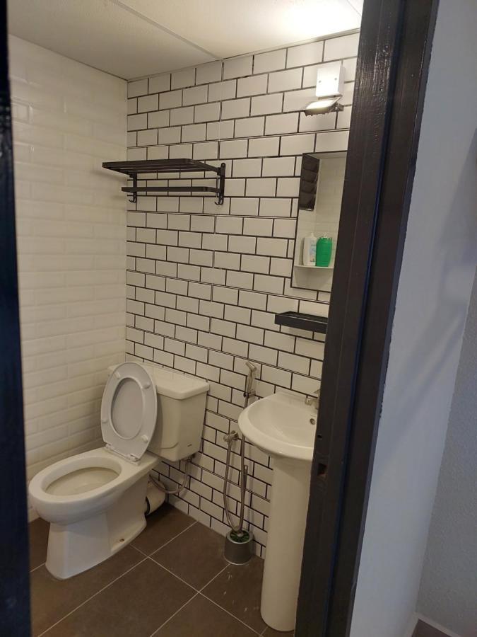 Batu Ferringhi Luxury Seaview Suite - 3Br מראה חיצוני תמונה