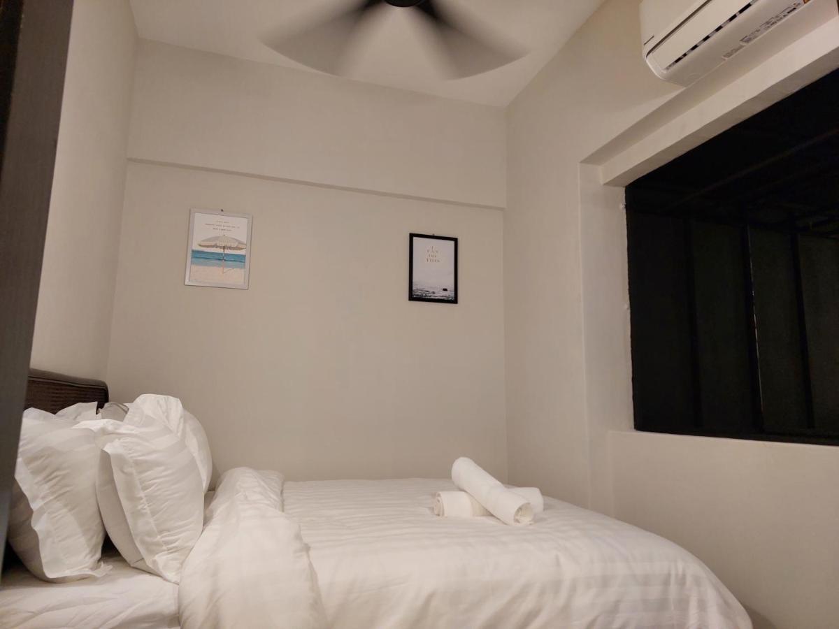 Batu Ferringhi Luxury Seaview Suite - 3Br מראה חיצוני תמונה
